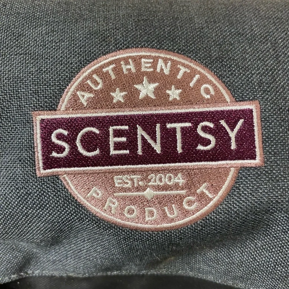 Scentsy Black Backpack (IY)